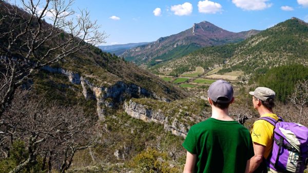 balade dans le canyon de Brette, vallée de la Roanne